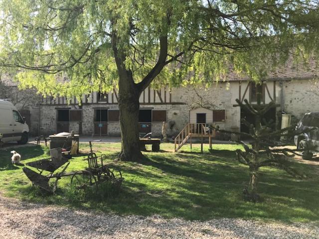 Chambre D Hotes Montjavoult Екстер'єр фото